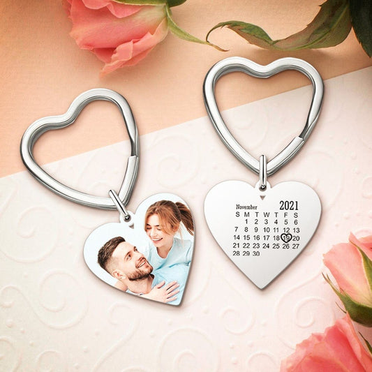 Engraved Keychain with Photo Gifts for Mom with Heart 3 Colors